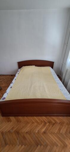 Francuski krevet od punog drveta sa dusekom, 170x200