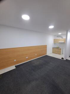 Kancelarija 42m2 - Podgorica - Ljubović