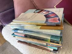 Prodajem knjige za 3 razred gimnazije