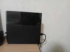 Sony - PlayStation 4