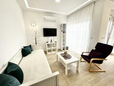 Jednosoban stan 57m2 - Bar - Šušanj