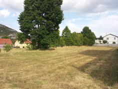 Građevinsko zemljište 665m2 - Cetinje - Bajice