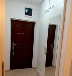 Jednosoban stan 35m2 - Podgorica - Iza Delte (1. Maj)