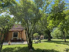 Porodična kuća 140m2 - Danilovgrad - Kujava