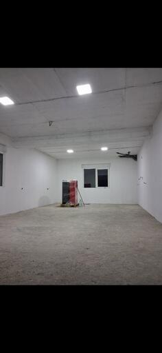 Magacin 55m2 - Nikšić - > Okolina grada