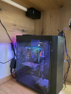 Intel i5 - 16GB GB DDR - SSD disk