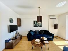 Dvosoban stan 74m2 - Bar - Šušanj