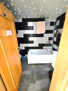 Dvosoban stan 86m2 - Bar - Sutomore