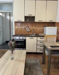 Jednosoban stan 50m2 - Nikšić - Humci