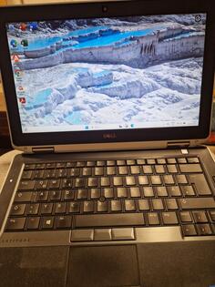 Dell i5, 2x2.7Ghz, SSD 250gb, 8gb Ram   - 13.3" Intel i5 8GB GB