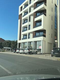 Jednosoban stan 45m2 - Bar - Šušanj