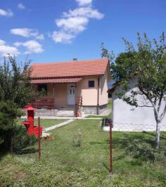 Porodična kuća 47m2 - Danilovgrad - Ćurilac