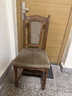 PRODAJEM 4 STOLICE STARE ZA PRERADU