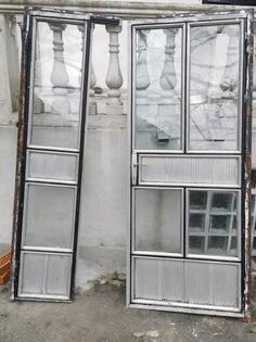 Metalna dvokrilna vrata 