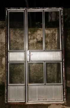 Metalna dvokrilna vrata 