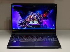 Acer Acer Predator Helios 300 - 15.6" Intel i9 32GB GB