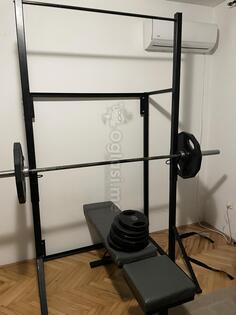 Bench + klupa sa tegovima