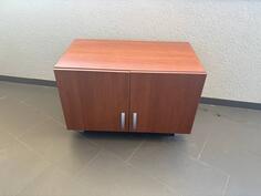 Tumba / komoda u dobrom stanju – Bar