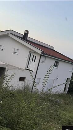 Porodična kuća 400m2 - Bar - Bukovik