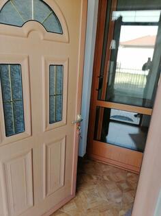 Dvosoban stan 60m2 - Podgorica - Tološi