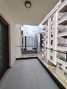 Dvosoban stan 79m2 - Bar - Šušanj