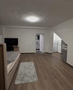 Garsonjera 35m2 - Podgorica - > Okolina grada