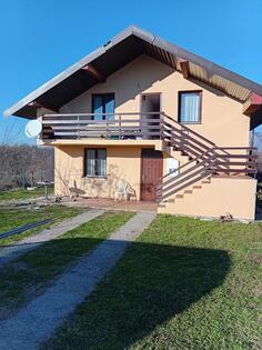 Kuća sa više stanova 128m2 - Podgorica - Spuž