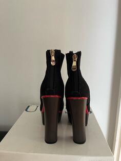 polucizme markirane jednom nosene 