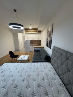 Garsonjera 30m2 - Podgorica - Preko Morače Vezirov most