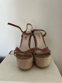 ne nosene firmirane sandale 