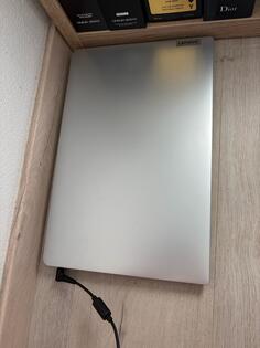 Lenovo - 15.4" Intel Celeron 8GB GB