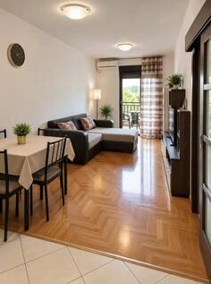 Jednosoban stan 42m2 - Budva - Lazi
