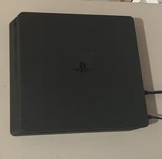 Sony - PlayStation 4