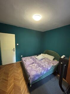 Trosoban stan 210000m2 - Podgorica - Podgorica (uži dio)