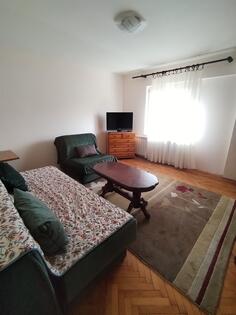 Trosoban stan 70m2 - Palilula - Borča