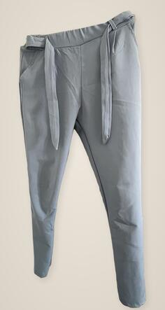 Prodajem pantalone 