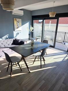 Dvosoban stan 48m2 - Tivat - > Okolina grada