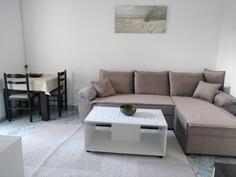 Jednosoban stan 40m2 - Bar - Šušanj Ilino bb