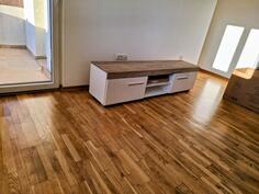 Tv komoda