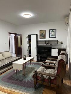 Jednosoban stan 50m2 - Podgorica - Tološi