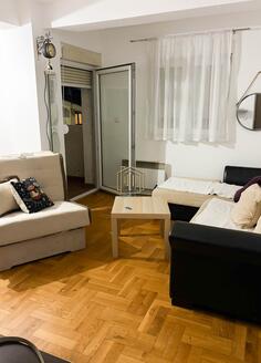 Garsonjera 27m2 - Podgorica - Blok 9