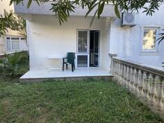 Garsonjera 38m2 - Bar - Sutomore