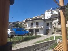 Kuća sa više stanova 120m2 - Budva - Bijeli Do