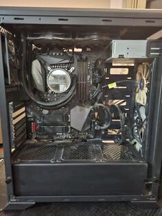 Intel i7 - 16GB GB DDR4 - SSD disk