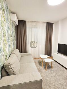 Jednosoban stan 36m2 - Podgorica - Preko Morače