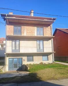 Kuća sa više stanova 660m2 - Jagodina - Jagodina (uži dio)