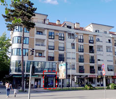 Lokal 18m2 - Nikšić - Centar grada
