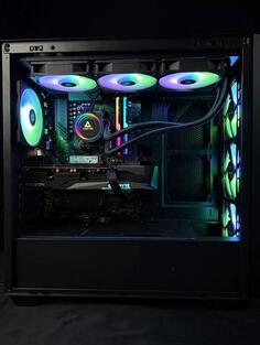 AMD Ryzen 5 - 16GB GB DDR4 - SSD disk