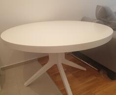 Prodajem sto Simpo, prečnik 120cm