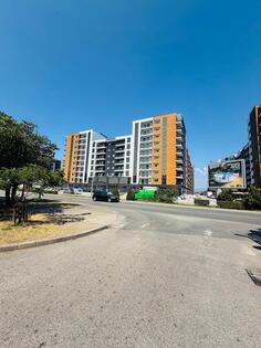 Trosoban stan 82m2 - Podgorica - Stari Aerodrom